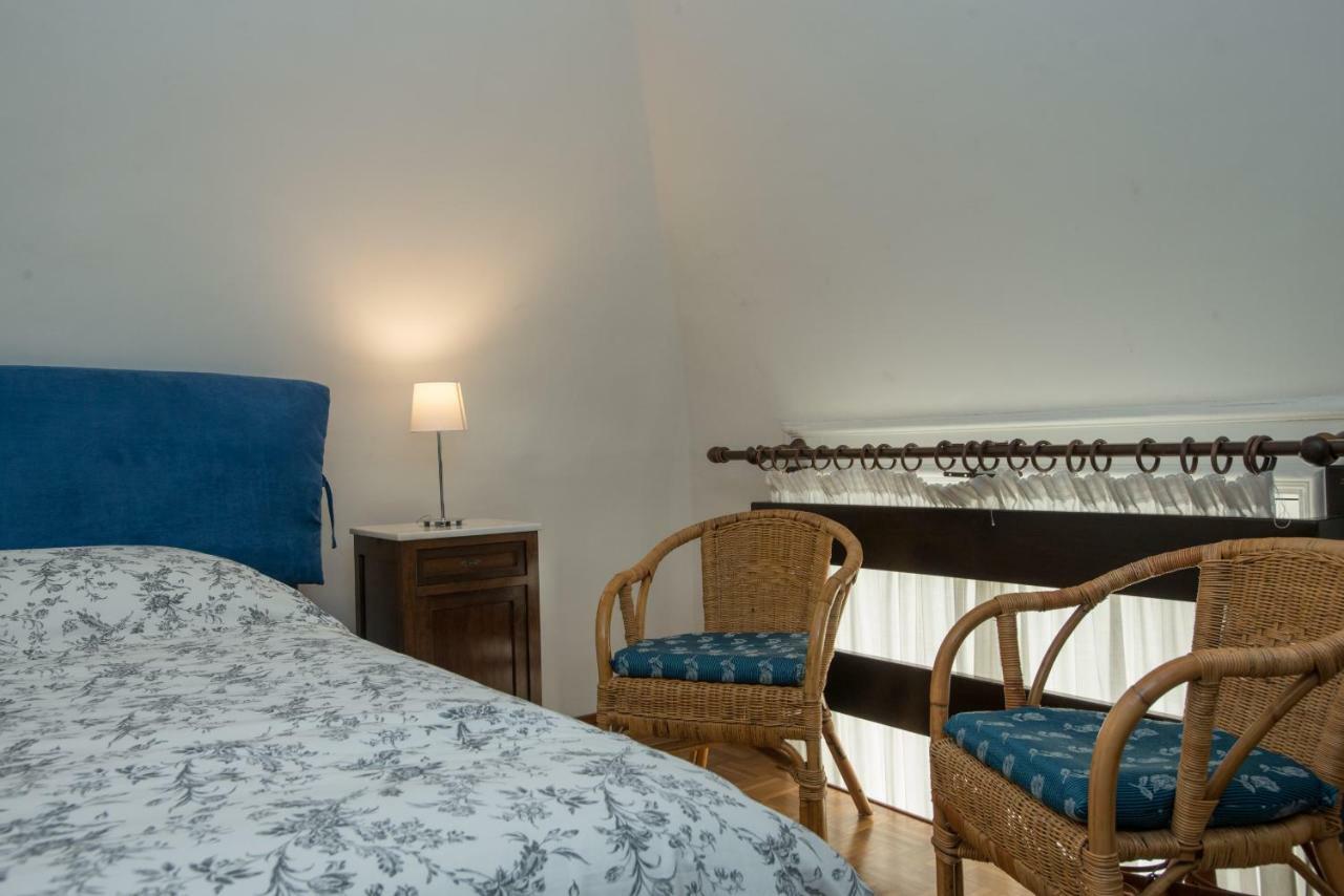 Il Garbino Suite And Apartment Лече Екстериор снимка